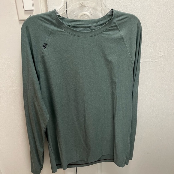 Rhone Long Sleeve Performance T shirt size Large - Picture 1 of 1